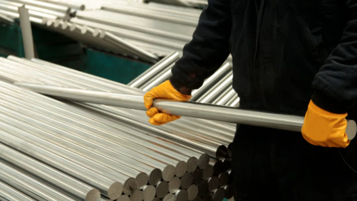 Gulf Aluminum Crisis 2026: Iran Strikes EGA and Alba Smelters — What It Means for Global Supply and Component Buyers